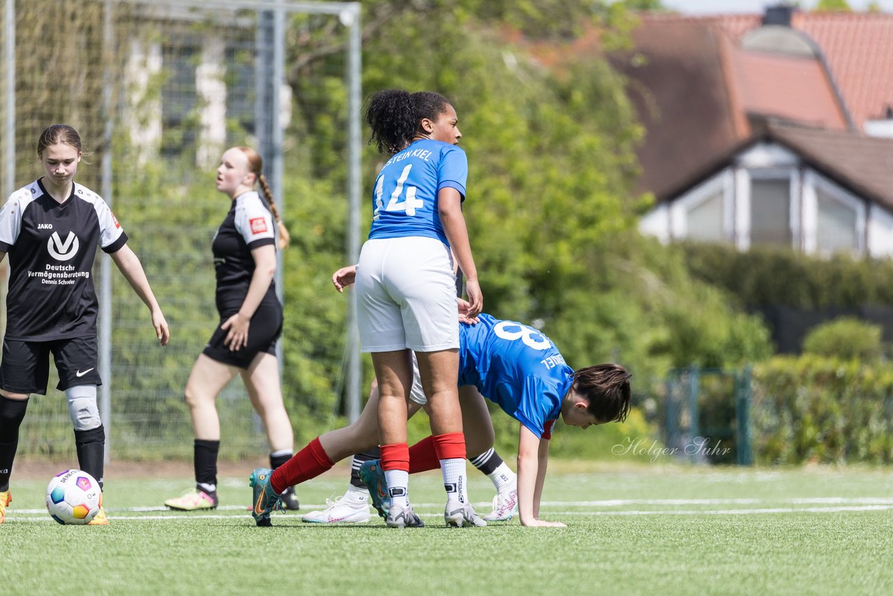 Bild 370 - wBJ SH-Pokalfinale  Holstein-Kiel - SV Viktoria : Ergebnis: 1:0